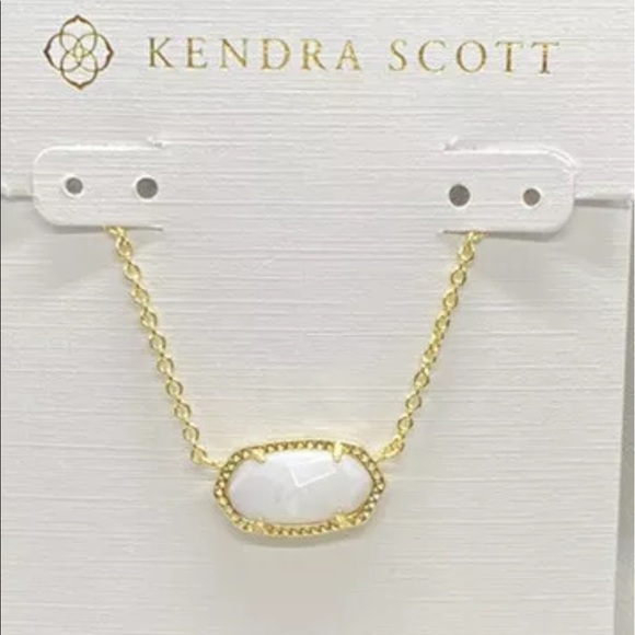Kendra Scott Jewelry - Kendra Scott Elisa Gold and Ivory Pearl Necklace